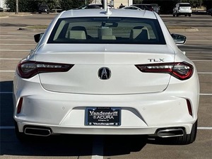 Acura TLX 4 portes berline 2024 d'occasion propre - Product Image 6