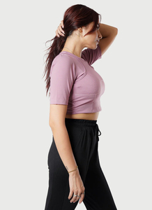 Soutien-gorge et short de sport dos nu pour femmes avec étiquette privée personnalisée noir licou croisé de haute qualité yoga fitness impact élevé - Product Image 2