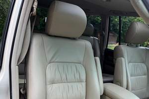 Lexus LX 470 2007 Usado, 1 Dueño, Motor V8, Tracción 4x4, Diferencial Central Bloqueable, Mayormente de Texas - Product Image 5