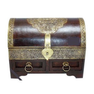 Hot Selling Top Standard Product High Quality Handmade Home Decorative Boxes Treasure <b>Chest</b> Wood Craft Gift Item <b>Wooden</b> Box - Product Image 3