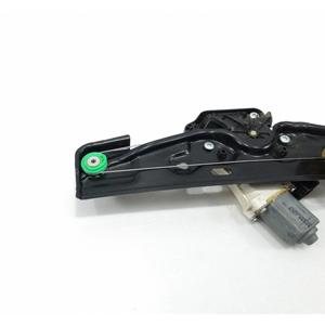 Fenêtre électrique arrière droite Land Rover Discovery Sport (L550) FK72-27000-AC (14>18) - Product Image 2