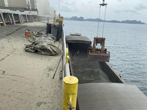 Clinker ATZ CPC50 al por Mayor, Rentable, Bajo Impuesto, Envío a Granel por Barco para Cemento - Product Image 2