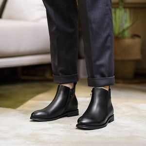 รองเท้าบูทหนังคุณภาพสูงแบบ Brogue พร้อมดีเทลลายฉลุและพื้นรองเท้าระบายอากาศได้ดี เหมาะสำหรับสุภาพบุรุษในงานสังสรรค์ทางธุรกิจ - Product Image 5