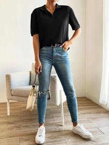 เสื้อโปโลผู้หญิงปักโลโก้ตามสั่ง ผ้าฝ้าย 100% เสื้อโปโลแบบเรียบสำหรับเล่นกีฬา ดีไซน์แฟชั่นล่าสุด - Product Image 3