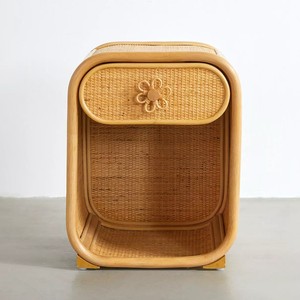 Buffet de luxe au design unique, meuble pour chambre à coucher, buffet de chevet en rotin fabriqué à la main de manière écologique - Product Image 2