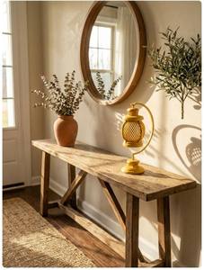 Lámpara de Mesa de Metal con Acabado Dorado y Anillo para Colgar, Luz Cálida Ambiental, Diseño Compacto para Decoración de Sala de Estar y Regalos Festivos - Product Image 3