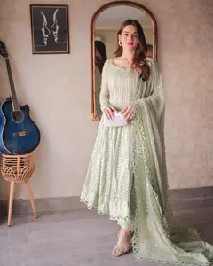 お祝いの機会のドレススタイリッシュなパーティードレスパキスタンとインドのスタイルの服ブランドの服最新のフロックデザイン