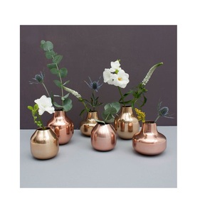Manufacturer of Floor <b>Flower</b> <b>Pots</b> and Vases Modern Customized Shapes and Sizes Metal <b>Flower</b> Vase for Gifting and Party Supplies - Product Image 5