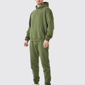Prix de gros 2025 survêtement surdimensionné de haute qualité avec logo personnalisé derniers vêtements d'hiver pour hommes survêtement surdimensionné - Product Image 1