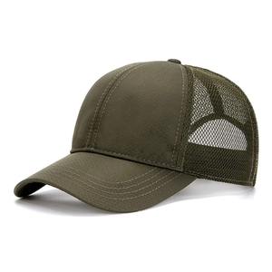 Gorra de béisbol elegante para hombre con logotipo personalizado precio al por mayor tela impermeable con hebilla de metal hecha en Pakistán - Product Image 3
