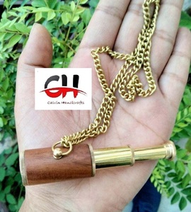 Mini telescopio de latón náutico agarre de madera 2 collar de cadena plegable colgante estilo telescopio regalo - Product Image 1