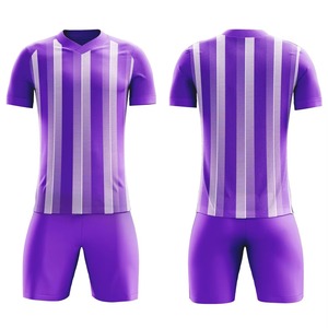 Conjunto de Camiseta de Fútbol de Diseño Nuevo OEM, Personalizable, Unisex, a la Moda, 100% Poliéster, Ligero y Transpirable - Product Image 4