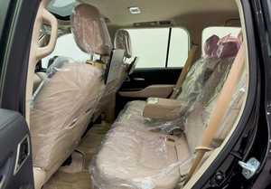 รถยนต์มือสอง LandCruiser 300 SPORT >8 ลิตร เครื่องยนต์เบนซินธรรมดา คุณภาพสูง เบาะหนัง พวงมาลัยขวา/ซ้าย ปี 2024 เกียร์อัตโนมัติ หลังคาพาโนรามา - Product Image 3