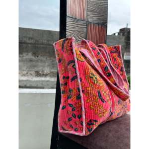 Bolso Tote Acolchado de Terciopelo con Cierre Abierto, Estilo Bohemio, Ecológico y Lavable para Uso Diario - Product Image 2
