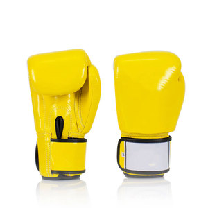 Remise sportive de haute qualité Gants de boxe UFC professionnels en cuir PU Logo personnalisé Gants de boxe or, cuir de vachette - Product Image 2