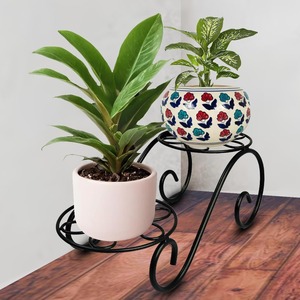 Macetero Moderno de Metal Negro con Diseño de Ciclo para Plantas de Interior, Decoración Elegante para el Hogar y Esquina Decorativa - Product Image 3