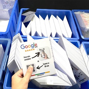 Support NFC en acrylique personnalisé avec impression UV et code QR pour <span class=keywords><strong>avis</strong></span> Google, affichage sans contact pour <span class=keywords><strong>avis</strong></span> Google, support de menu 13,56 MHz - Product Image 2