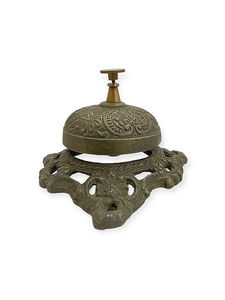 Cloche de table en laiton nautique antique KHF ENTERPRISES Cloche de bureau en métal poli de marque avec design en relief - Product Image 2