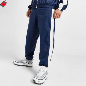 Conjunto de chaqueta cortavientos de poliéster ligero de dos piezas y pantalones de chándal de nailon, chándal cortavientos de diseño para hombre, traje para correr - Product Image 5