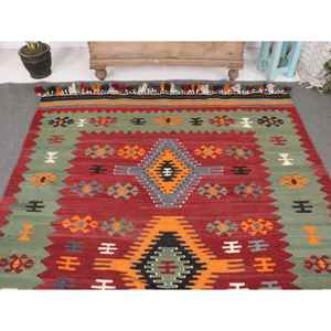 Grand tapis turc de 5,5 x 7,8 pieds, tapis vintage, tapis en laine rayé rouge et vert - Product Image 3