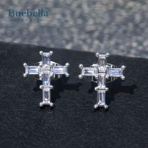 S925 Sterling Silver 14k Gold Coating Moissanite Baguette Cross Stud, Boucles d'oreilles pour hommes - Product Image 4