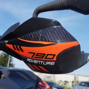 Adesivi 3D per Serbatoi Moto Compatibili con KTM 790 Adventure 2019-2024 - Product Image 1