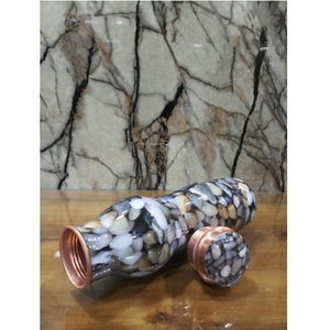 Botella de agua de cobre impresa más vendida, botella de agua de cobre a prueba de fugas hecha a mano, botella de cobre de lujo personalizada - Product Image 1