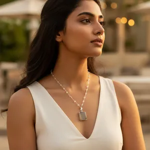 Collier tendance pour femme en argent avec pendentif carré géométrique, or 14 carats, or 18 carats, rhodium, or rose, zircon, perle, cadeau parfait - Product Image 1