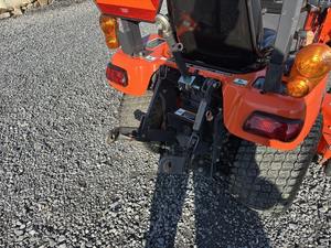 Tracteur compact Kubota BX2360 - 23 CV Diesel - Transmission hydrostatique - Petit matériel agricole et d'aménagement paysager - Product Image 2