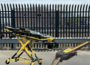 MEILLEURE OFFRE DE GROS : Lit d'ambulance Stryker Power-PRO XT (6506) avec système Power-LOAD (6390) et XPS inclus - Product Image 2