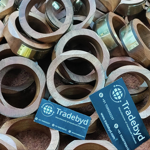 Bracelets en bois élégants pour filles Bijoux artisanaux écologiques pour la mode moderne et traditionnelle Tradebyd - Product Image 6