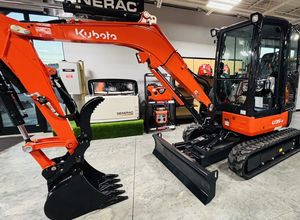 Equipo de Movimiento de Tierras de Alta Calidad, Miniexcavadora Kubota U35-4 de 3.5 Toneladas Lista para Enviar - Product Image 4