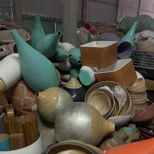 Handcrafted Split <b>Bamboo</b> <b>Vase</b> with Rustic Look Perfect for Earthy Home Interiors and Nature-Inspired Decoration - Product Image 6