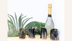 Antique personnalisé amour Durable fabriqué à la main naturel corne tasse Viking sculpture Tankard tasses incurvées cadeau d'affaires inde - Product Image 3