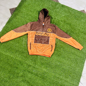 Veste coupe-vent à doublure en nylon respirant de haute qualité pour femmes personnalisée OEM vente en gros de couleurs personnalisées imprimées pour l'automne hiver - Product Image 4