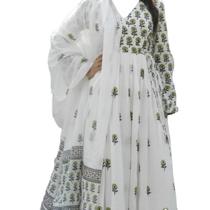 Olive Green Blockprint Angrakha Indian Fashion Styling Kurti de alta calidad y pantalones del fabricante indio - Product Image 1