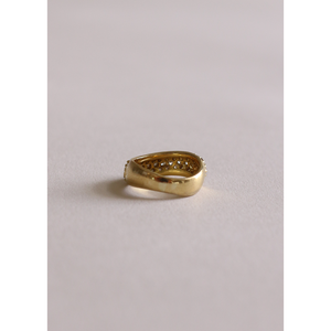 แหวนเพชรฝังแบบวินเทจ 18k ดีไซน์คลื่นหนา หรูหราและสง่างาม - Product Image 5