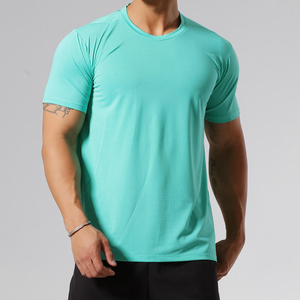 T-shirts de fitness musculaire de gymnastique pour hommes en polyester à séchage rapide à manches courtes col rond léger - Product Image 5