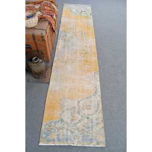 Tapis de couloir vintage 2,2x9,6 pieds, motif plantes et arbres jaunes, tapis en laine turque - Product Image 1