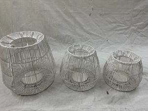 Fabriqués à la main noir or blanc fer métal fabriqué lanternes épais tissage conception forme conique décor à la maison pour bougie de noël - Product Image 2