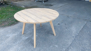 Table de salle à manger d'extérieur en bois massif d'acacia rond, teck clair, écologique, durable, design minimaliste - Product Image 2