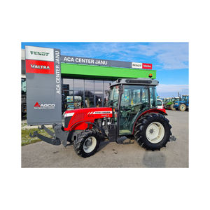 Tracteur utilitaire Massey Ferguson 2850M moteur diesel efficace conception robuste et durable pour le travail de construction agricole agricole - Product Image 1