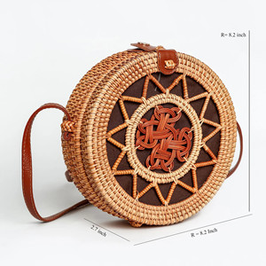 Vente en gros Sac à bandoulière exquis en rotin tissé à la main en osier avec motif étoile et cercle élégant fabriqué au Viet Nam - Product Image 3