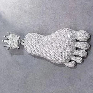 Colgante Hip Hop King Foot Iced con Moissanita Blanca, Chapado en Rodio, Plata de Ley 925, Unisex, Best Wish - Product Image 4