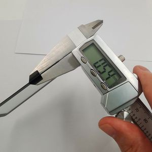 Tùy Chỉnh 0.55Mm Aluminosilicate Kính Siêu Mỏng <span class=keywords><strong>3M</strong></span> 467MP Dính CE ISO Chứng Nhận <span class=keywords><strong>LCD</strong></span> Bảo Vệ Màn Hình Cho Công Nghiệp Trang Trí - Product Image 2