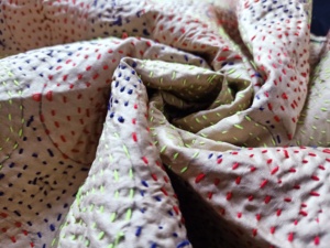 Kantha-bufandas bordadas de doble cara, tamaño 36x72 pulgadas, se pueden usar en ambos lados - Product Image 2