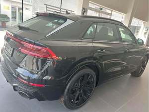 Audi RS <span class=keywords><strong>Q8</strong></span> 2026 Usata in Ottime Condizioni, Pronta per la Spedizione - Product Image 4
