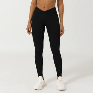 Vêtements de fitness de bonne qualité personnalisés en différentes tailles Leggings pour femmes fabriqués au Pakistan Leggings pour femmes en 100% coton de haute qualité - Product Image 4