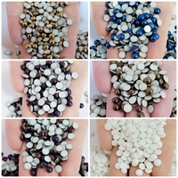 Perles demi-rondes en céramique à dos plat de haute qualité pour boucles d'oreilles en perles, accessoire en strass de qualité supérieure