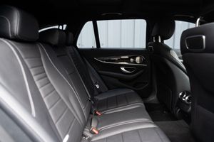 Mercedes-Benz Classe E E450 4Matic Wagon 2019, conduite à gauche, boîte automatique, moteur turbo, toit panoramique, ACC, jantes en cuir R18, transmission intégrale - Product Image 5